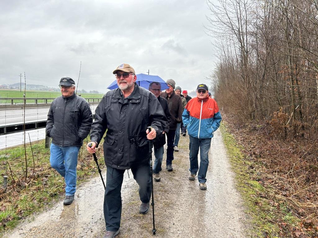 Wanderung von Marthalen nach Uhwiesen